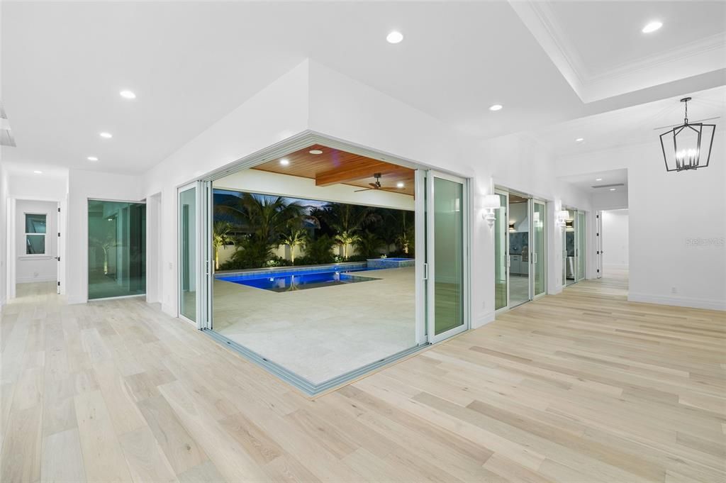 На продажу: $5,995,000 (5 спален, 5 ванн, 4016 Квадратных фут)