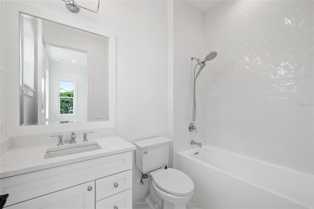 На продажу: $5,995,000 (5 спален, 5 ванн, 4016 Квадратных фут)