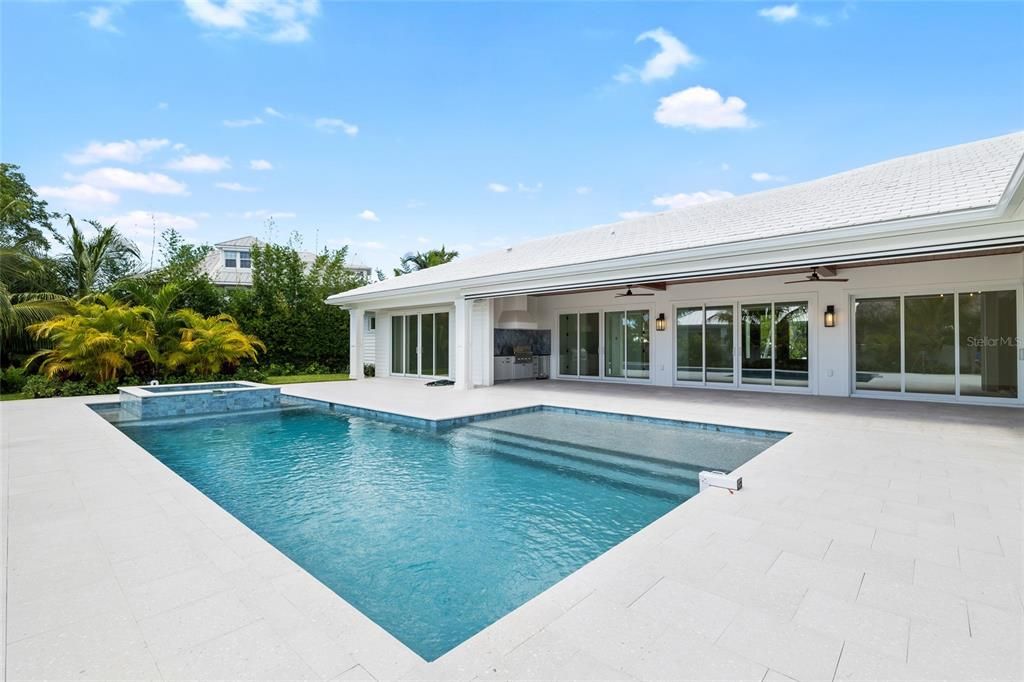 На продажу: $5,995,000 (5 спален, 5 ванн, 4016 Квадратных фут)