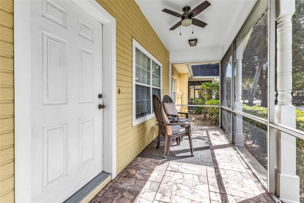 Active With Contract: $1,850 (2 beds, 2 baths, 1190 Square Feet)