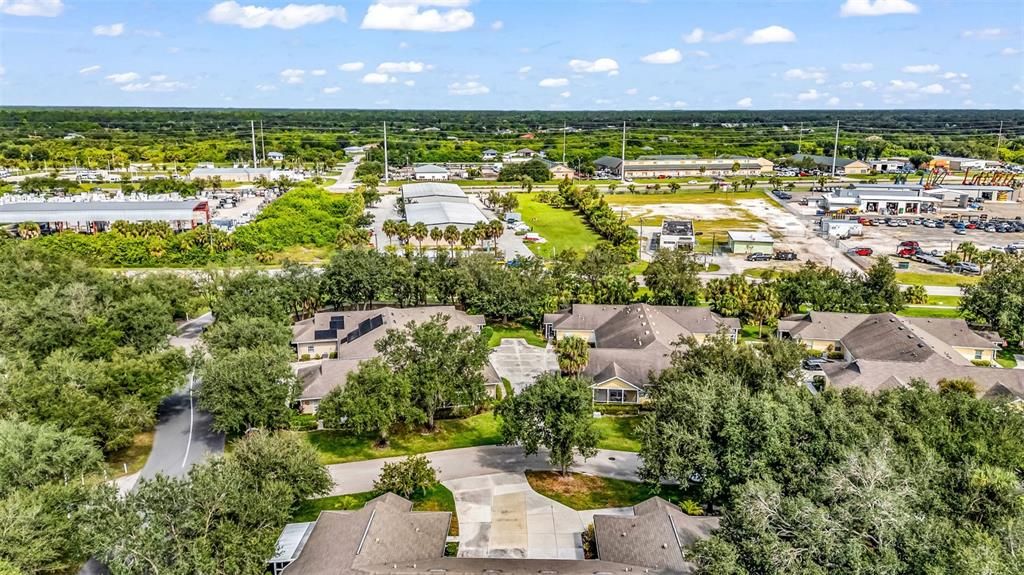 Active With Contract: $1,850 (2 beds, 2 baths, 1190 Square Feet)