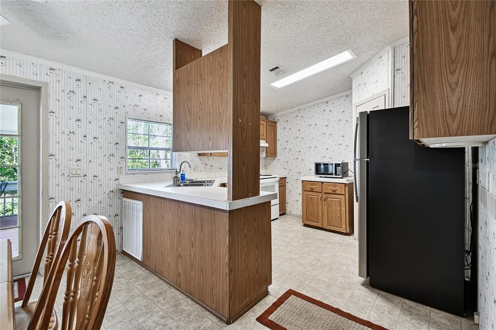 En Venta: $315,000 (4 camas, 2 baños, 1620 Pies cuadrados)