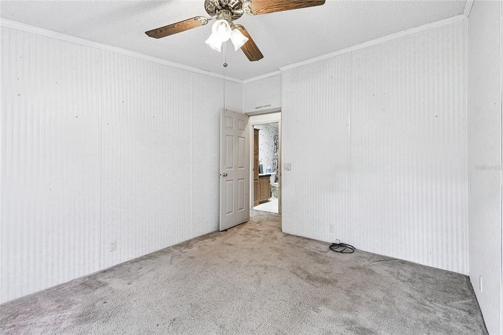 En Venta: $315,000 (4 camas, 2 baños, 1620 Pies cuadrados)