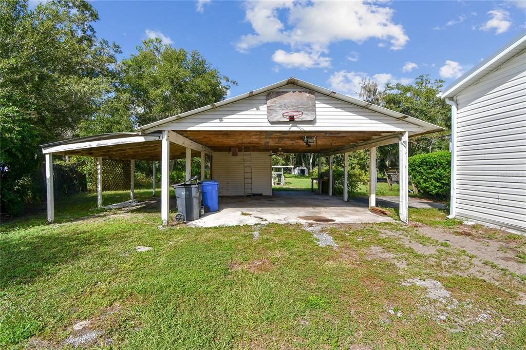 En Venta: $315,000 (4 camas, 2 baños, 1620 Pies cuadrados)