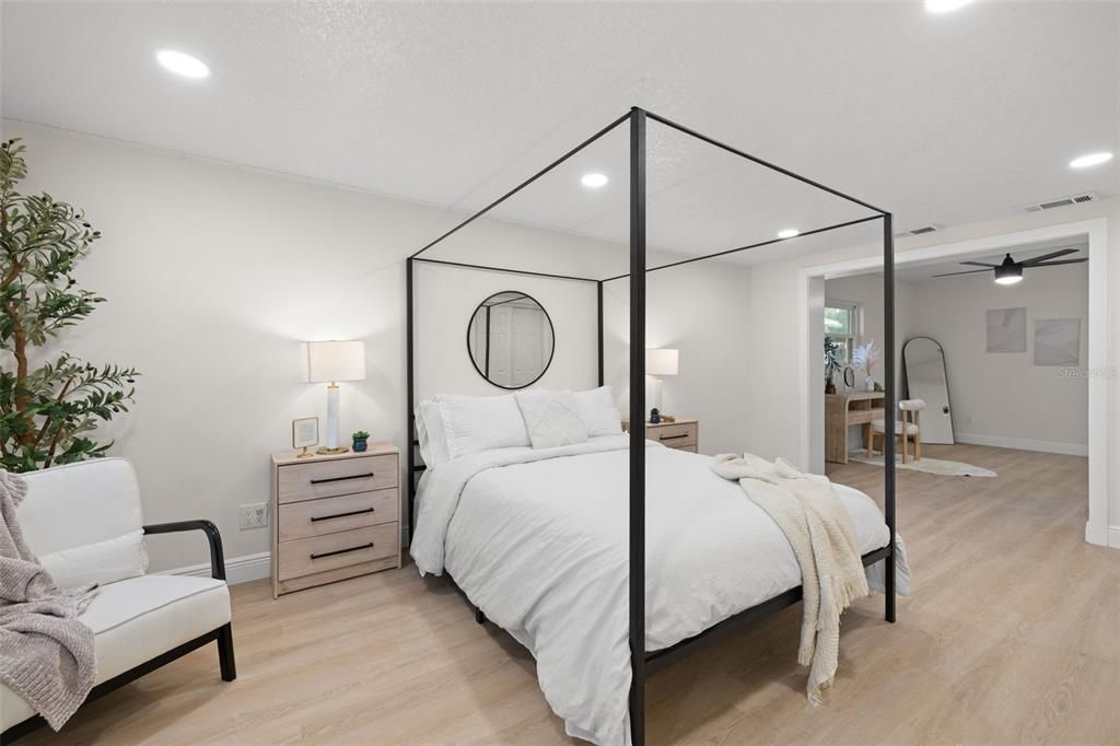 For Sale: $524,700 (3 beds, 3 baths, 1719 Square Feet)