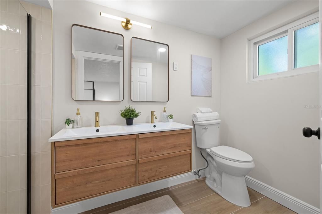 For Sale: $524,700 (3 beds, 3 baths, 1719 Square Feet)