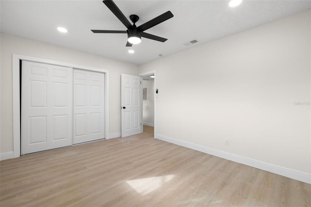 For Sale: $524,700 (3 beds, 3 baths, 1719 Square Feet)