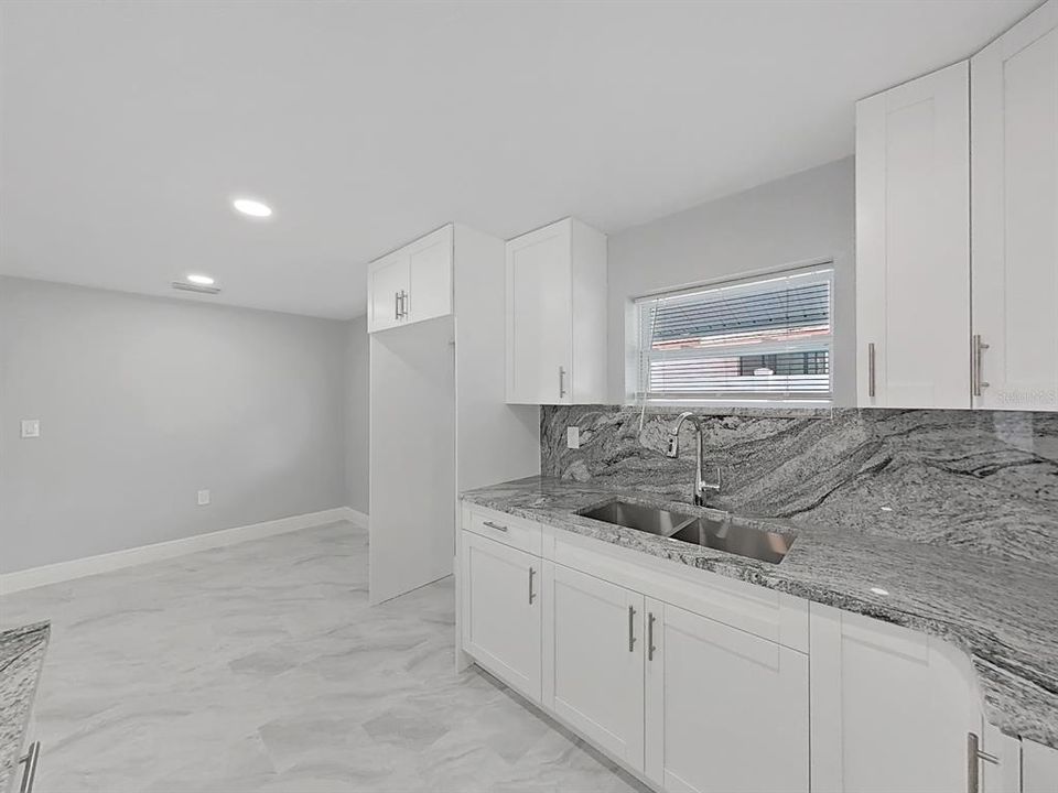 For Sale: $419,900 (4 beds, 3 baths, 1224 Square Feet)