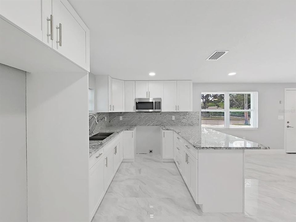 For Sale: $419,900 (4 beds, 3 baths, 1224 Square Feet)