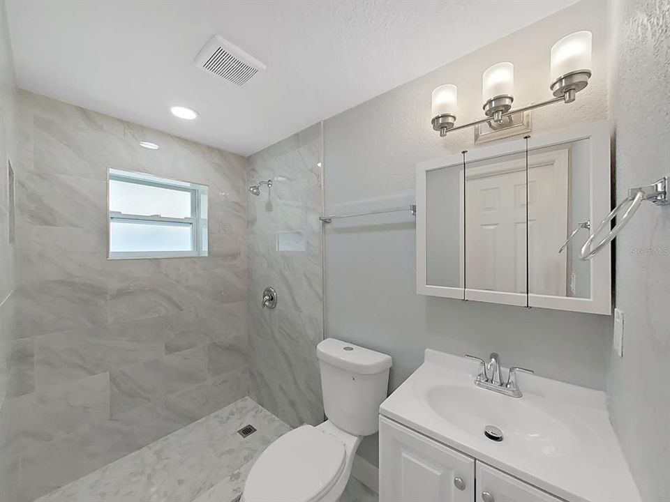 For Sale: $419,900 (4 beds, 3 baths, 1224 Square Feet)