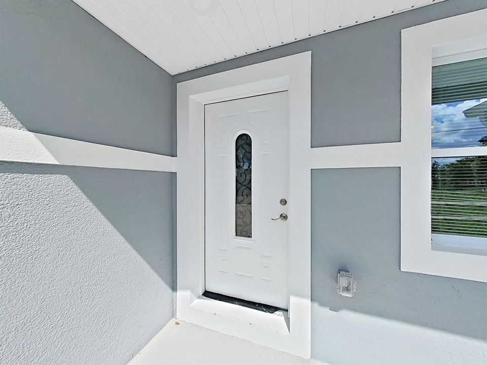 For Sale: $419,900 (4 beds, 3 baths, 1224 Square Feet)