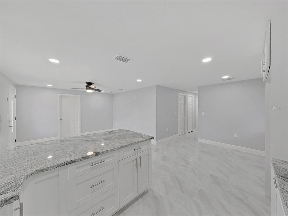 For Sale: $419,900 (4 beds, 3 baths, 1224 Square Feet)