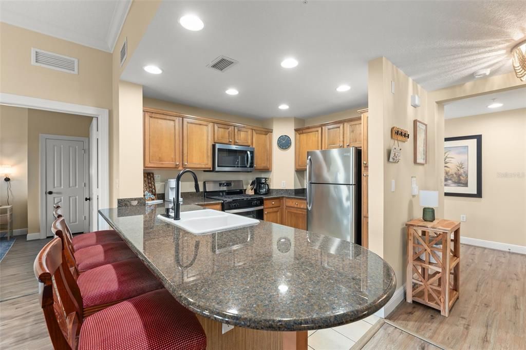 Active With Contract: $280,000 (3 beds, 2 baths, 1344 Square Feet)