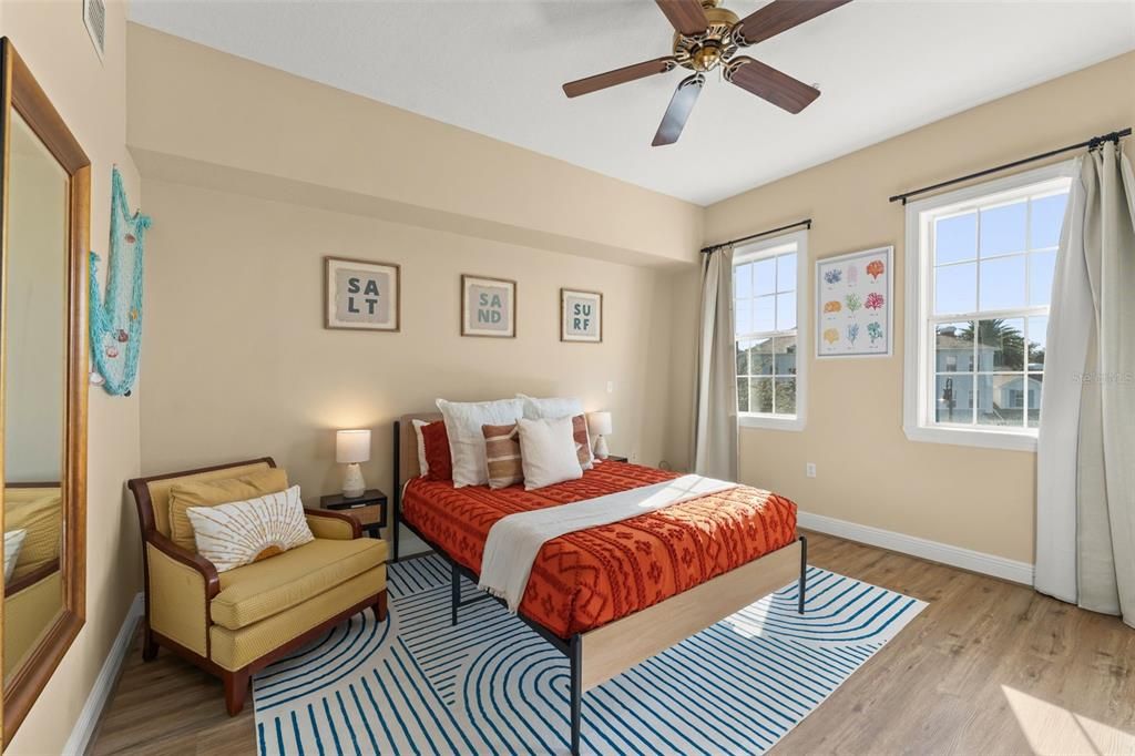 Active With Contract: $280,000 (3 beds, 2 baths, 1344 Square Feet)