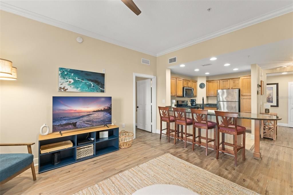 Active With Contract: $280,000 (3 beds, 2 baths, 1344 Square Feet)