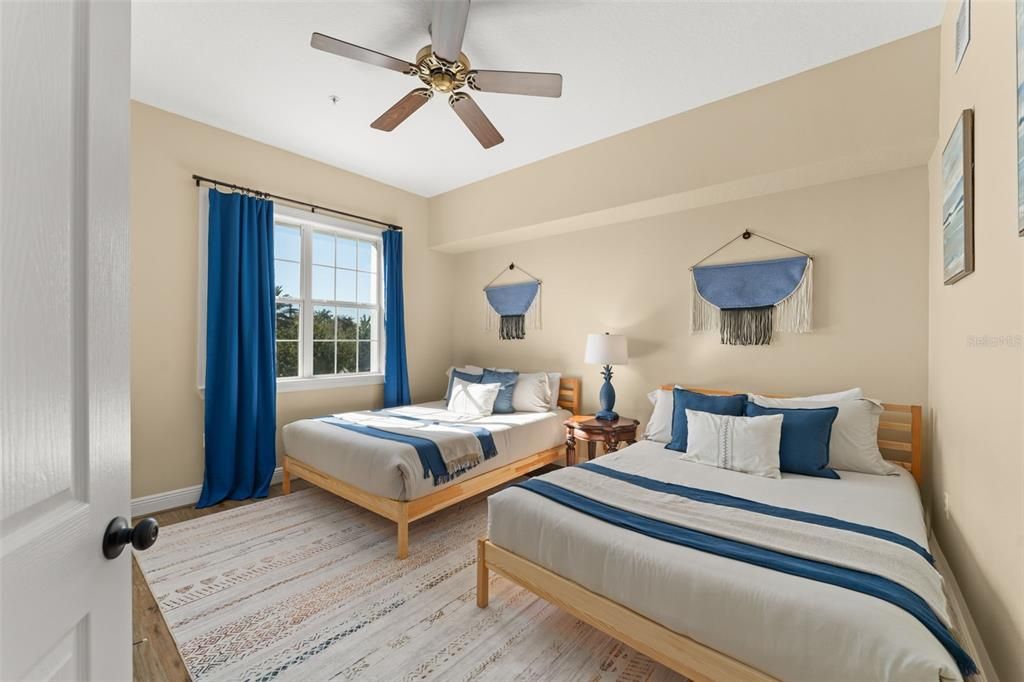 Active With Contract: $280,000 (3 beds, 2 baths, 1344 Square Feet)