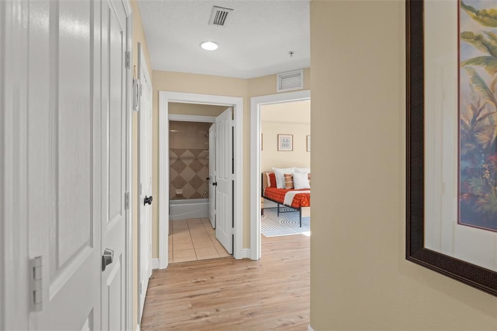 Active With Contract: $280,000 (3 beds, 2 baths, 1344 Square Feet)