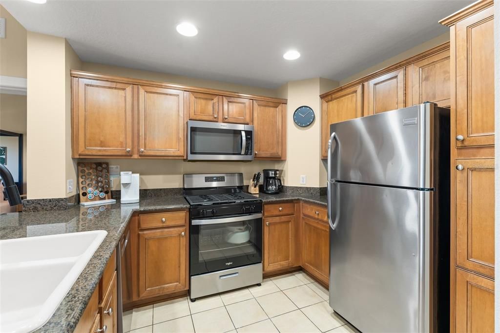 Active With Contract: $280,000 (3 beds, 2 baths, 1344 Square Feet)