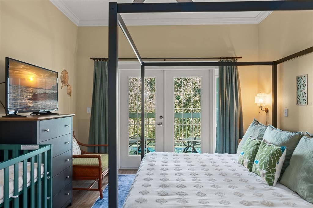 Active With Contract: $280,000 (3 beds, 2 baths, 1344 Square Feet)