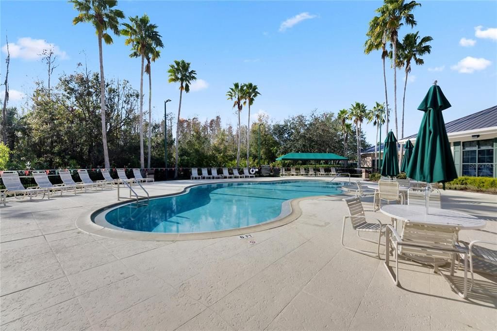 合同活跃: $475,000 (4 贝兹, 2 浴室, 2288 平方英尺)