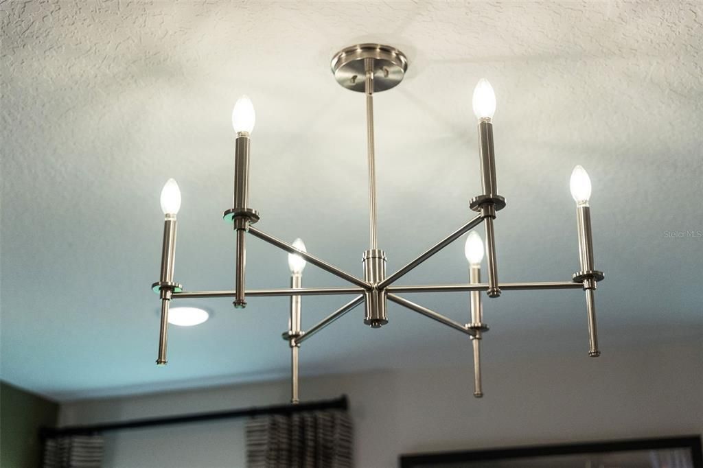 待售: $284,999 (3 贝兹, 2 浴室, 1663 平方英尺)