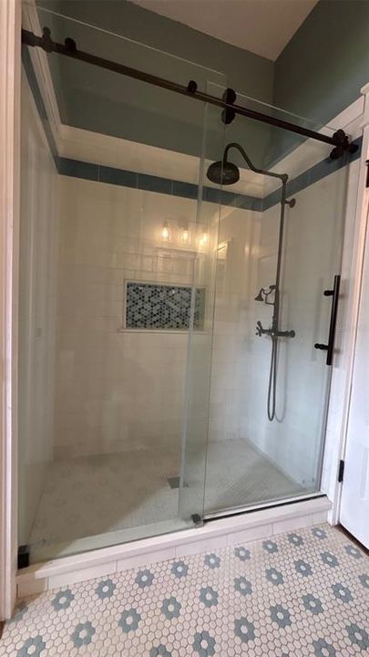 На продажу: $728,900 (4 спален, 2 ванн, 1720 Квадратных фут)