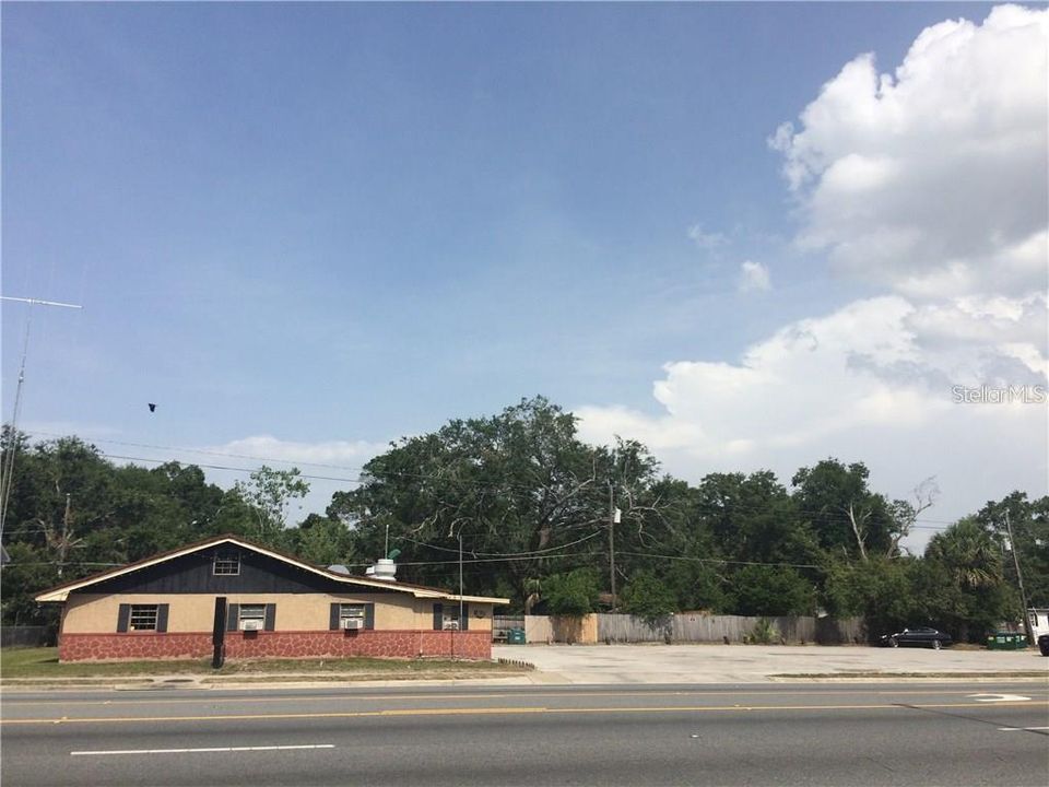 Recently Sold: $575,000 (0 beds, 0 baths, 2050 Square Feet)