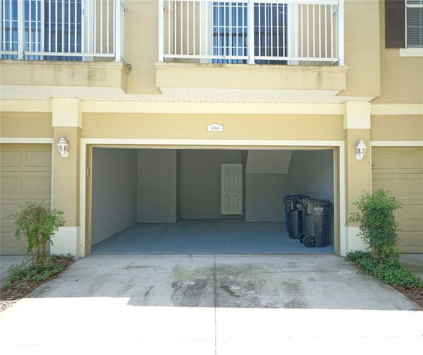 Active With Contract: $1,699 (3 beds, 2 baths, 1609 Square Feet)