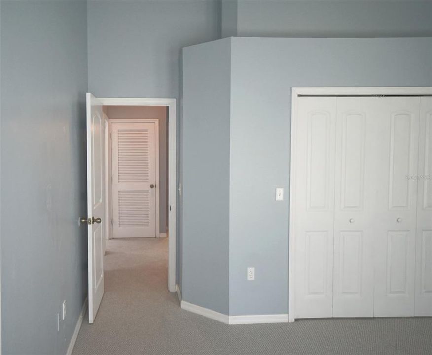 Active With Contract: $1,699 (3 beds, 2 baths, 1609 Square Feet)