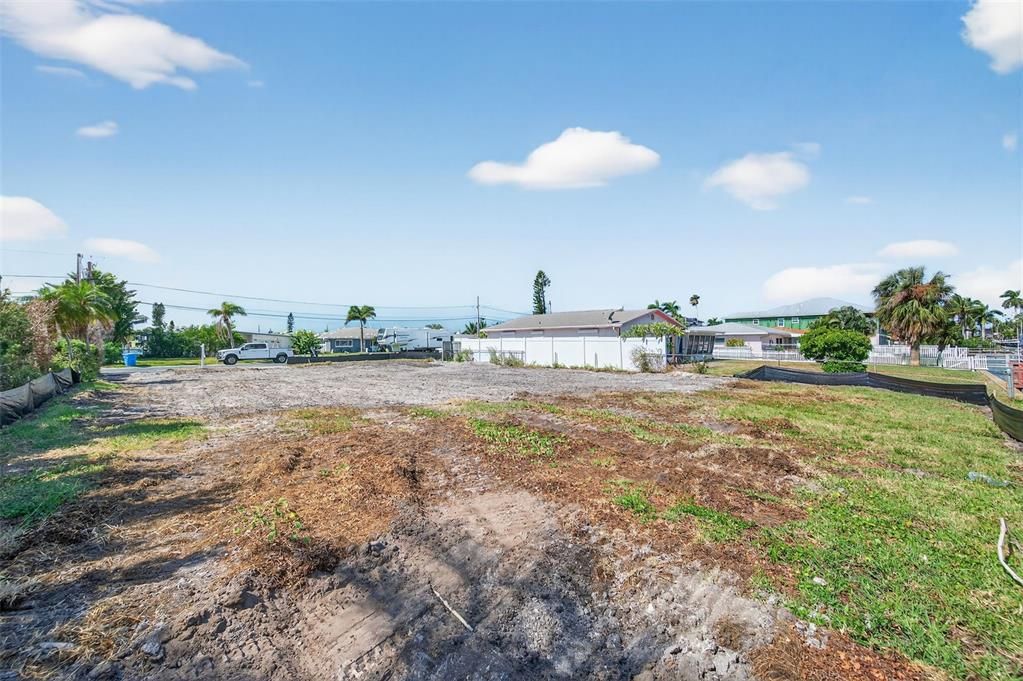 待售: $722,500 (0.19 acres)