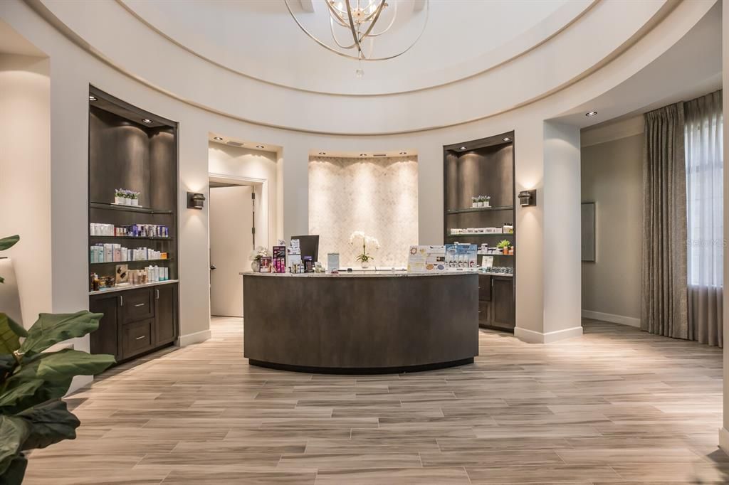 Под контрактом: $309,900 (2 спален, 2 ванн, 1121 Квадратных фут)