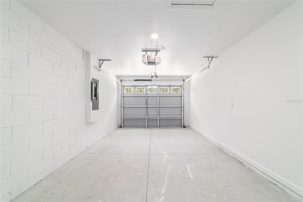 En Venta: $229,000 (3 camas, 2 baños, 1156 Pies cuadrados)