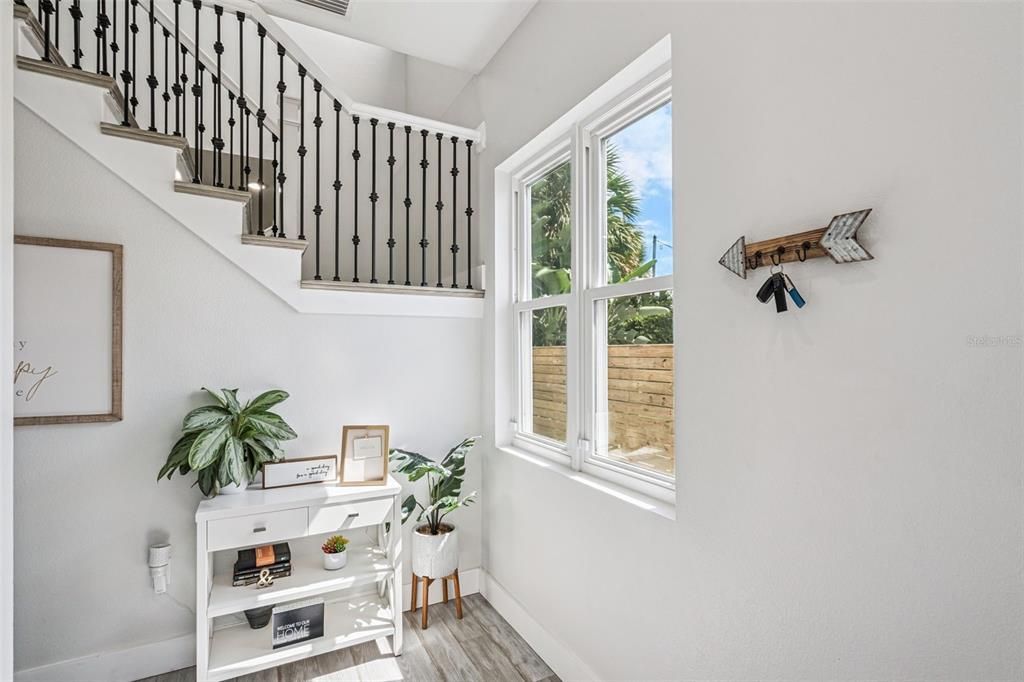 На продажу: $950,000 (4 спален, 3 ванн, 2509 Квадратных фут)