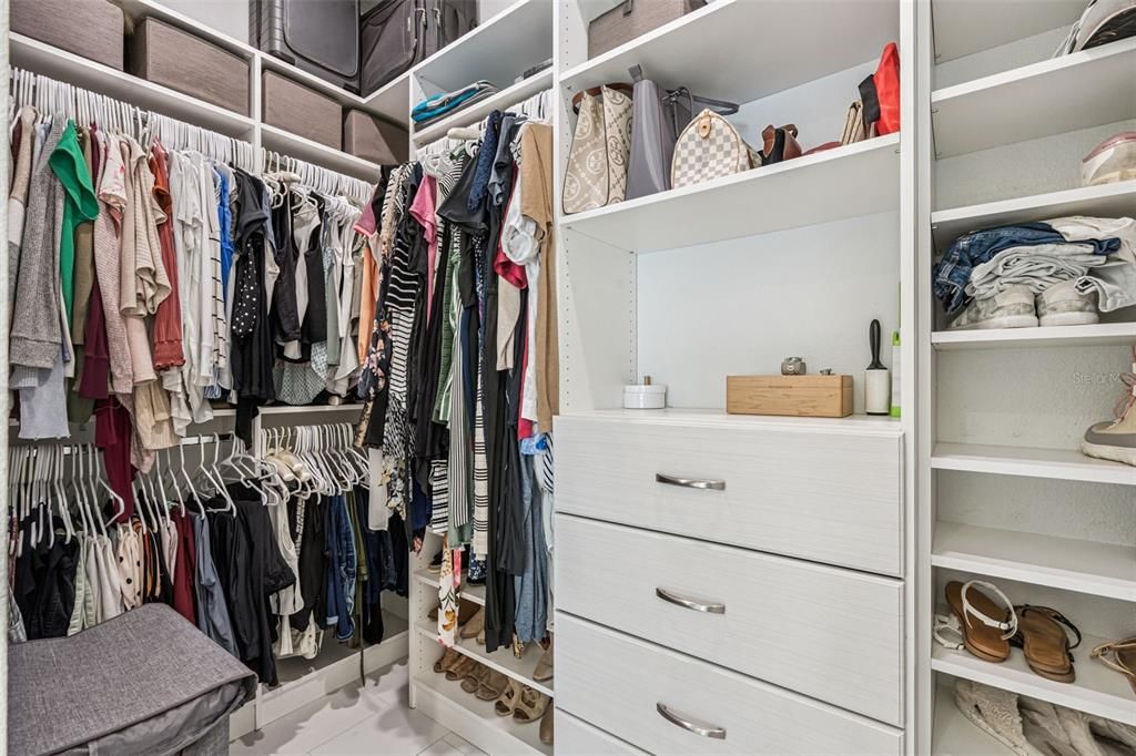 На продажу: $950,000 (4 спален, 3 ванн, 2509 Квадратных фут)