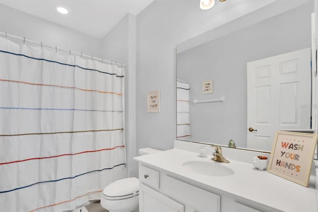 待售: $1,495,000 (15 贝兹, 11 浴室, 6223 平方英尺)