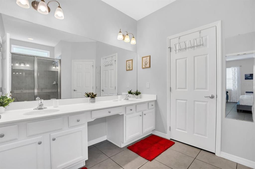 待售: $1,495,000 (15 贝兹, 11 浴室, 6223 平方英尺)