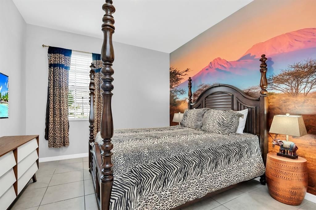 待售: $1,495,000 (15 贝兹, 11 浴室, 6223 平方英尺)