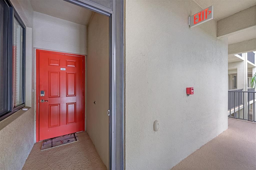 For Rent: $5,000 (2 beds, 2 baths, 1156 Square Feet)