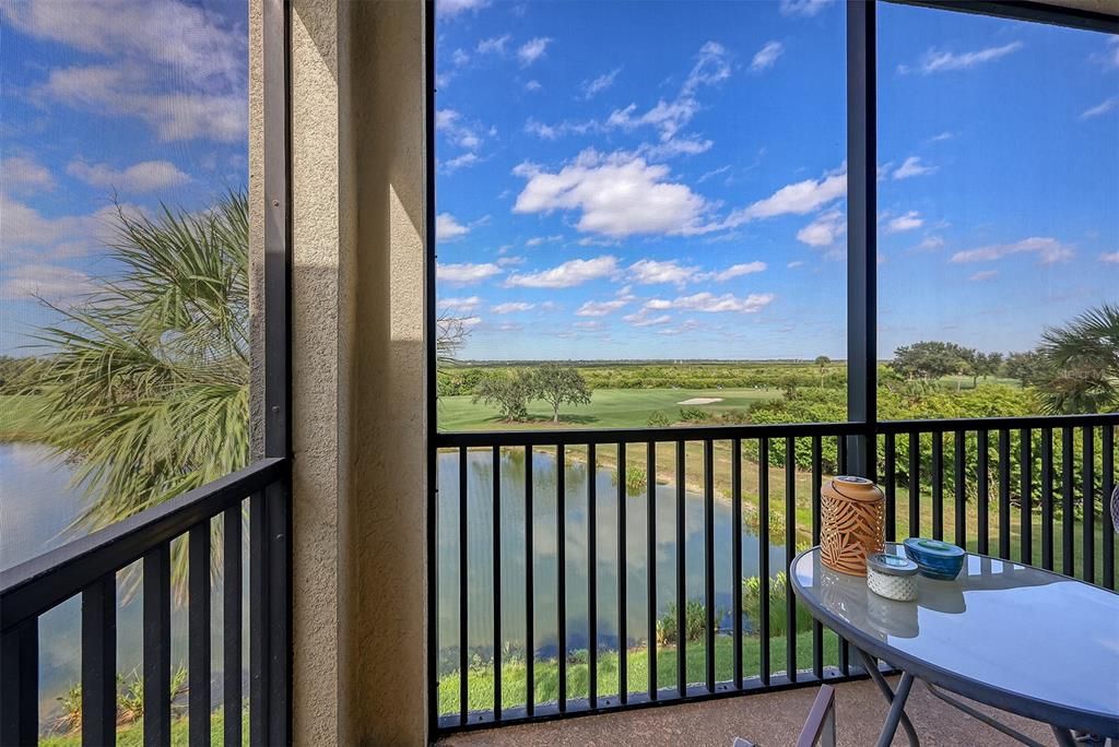 For Rent: $5,000 (2 beds, 2 baths, 1156 Square Feet)