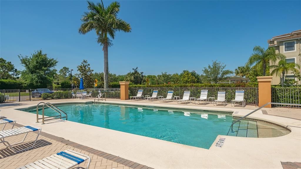 For Rent: $5,000 (2 beds, 2 baths, 1156 Square Feet)