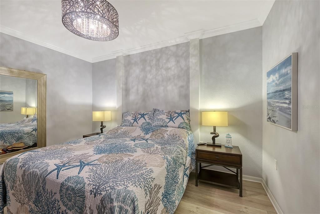 For Rent: $5,000 (2 beds, 2 baths, 1156 Square Feet)