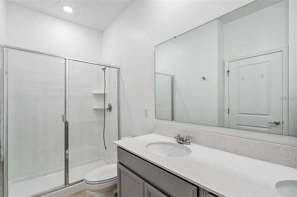 En Renta: $2,150 (4 camas, 2 baños, 1680 Pies cuadrados)