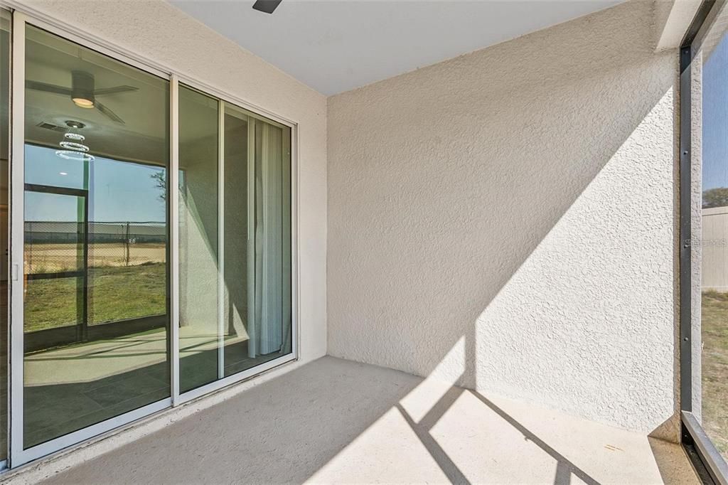 En Renta: $2,150 (4 camas, 2 baños, 1680 Pies cuadrados)