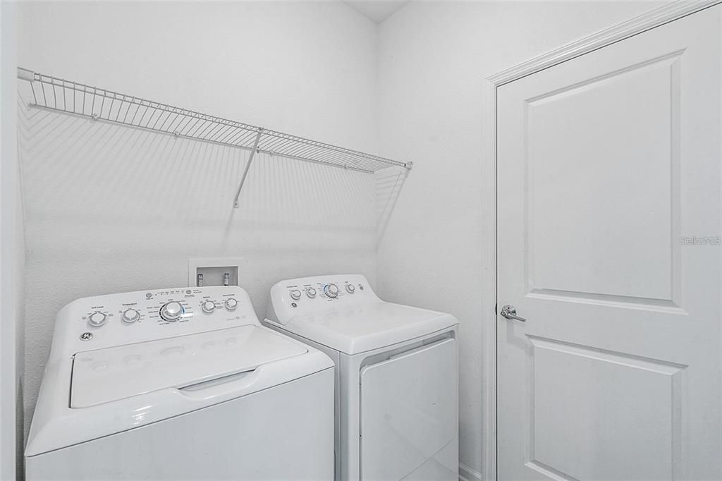 En Renta: $2,150 (4 camas, 2 baños, 1680 Pies cuadrados)