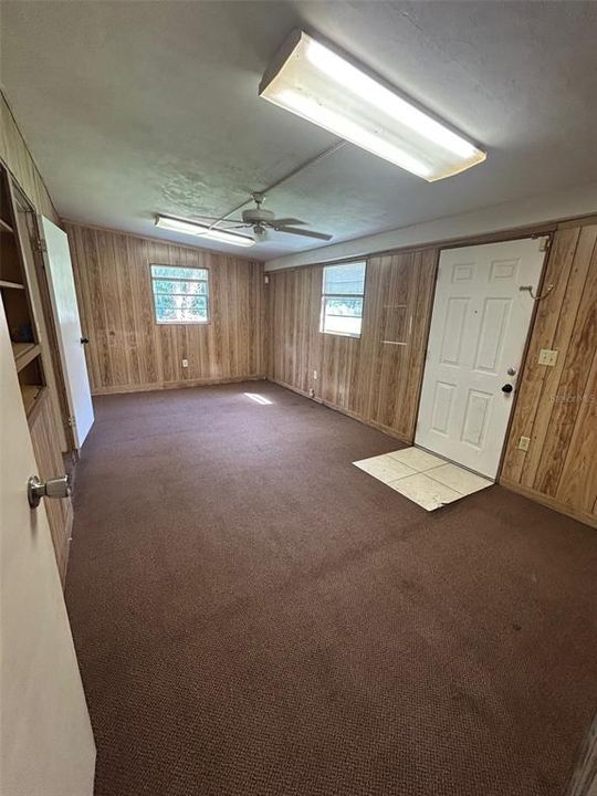 出租: $1,595 (2 贝兹, 1 浴室, 1175 平方英尺)