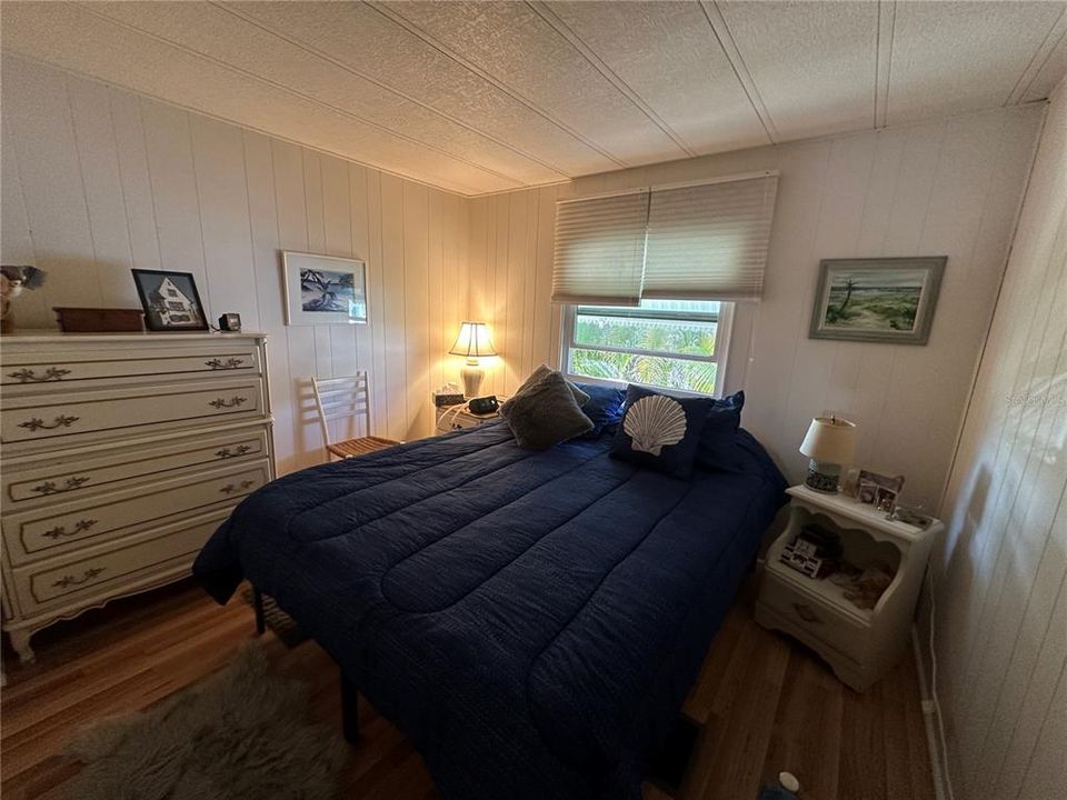 待售: $149,000 (2 贝兹, 2 浴室, 960 平方英尺)