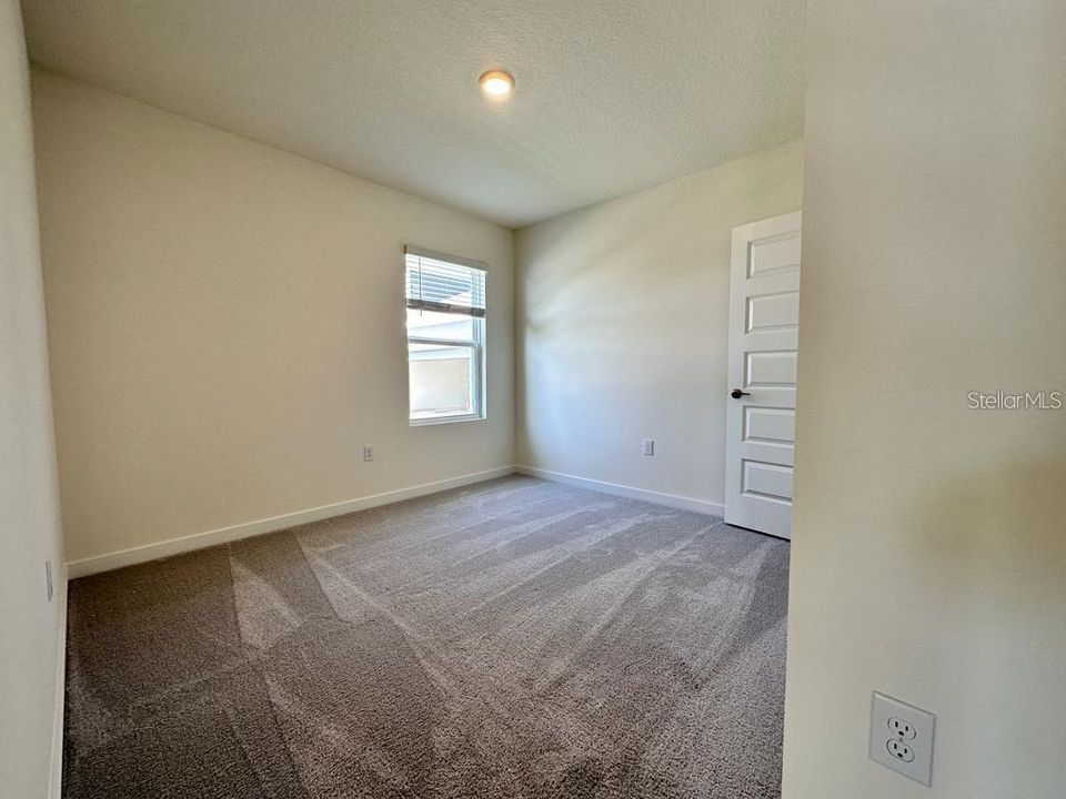 En Renta: $2,250 (4 camas, 2 baños, 1839 Pies cuadrados)