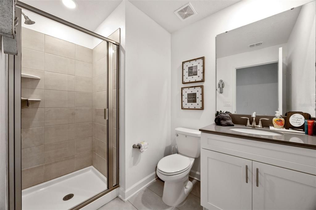 待售: $595,000 (5 贝兹, 4 浴室, 2168 平方英尺)