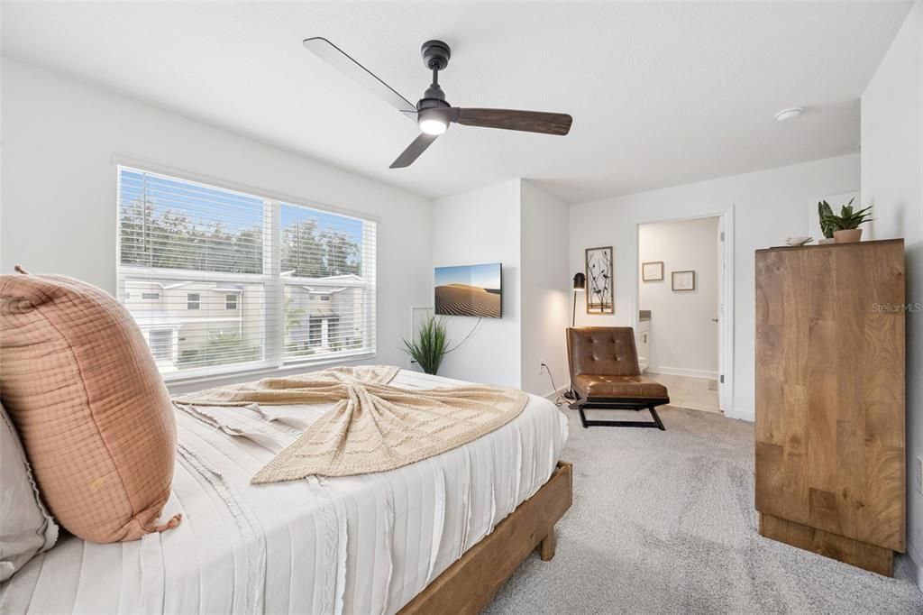 待售: $595,000 (5 贝兹, 4 浴室, 2168 平方英尺)