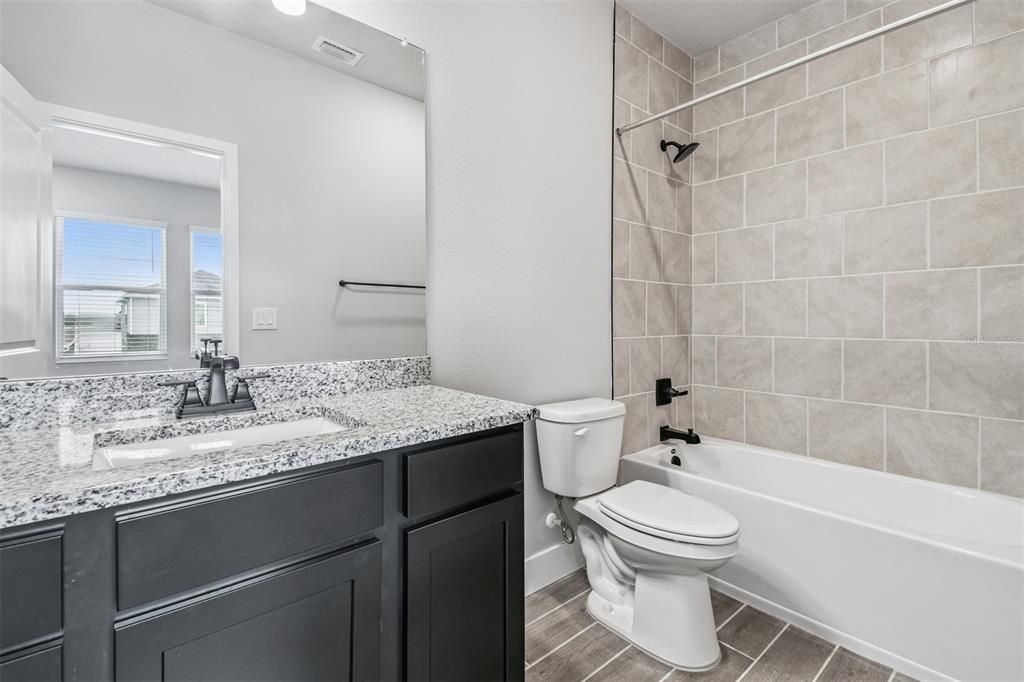 En Venta: $599,990 (6 camas, 5 baños, 3061 Pies cuadrados)